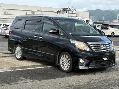 2013 Toyota Alphard